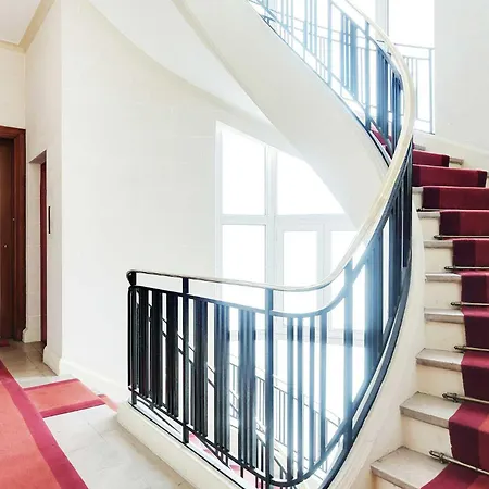 Appartement Studio For 2 With Eiffel Tower View *