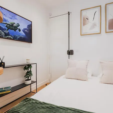 Appartamento Studio For 2 With Eiffel Tower View *